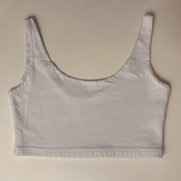 ERROR: Already sold but Poshmark won’t let me delete listing!! - Picture 7 of 7